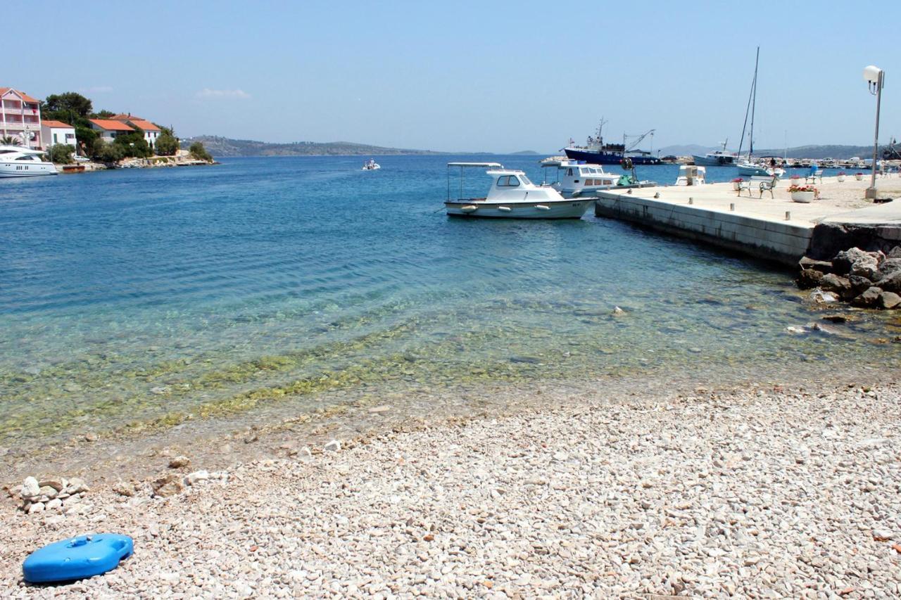 Apartments By The Sea Sali, Dugi Otok - 454 מראה חיצוני תמונה